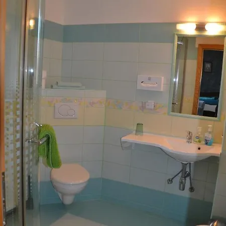 U Akatu Guest house