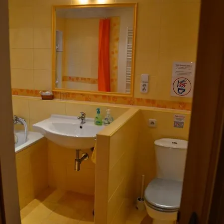 U Akatu Guest house 2*