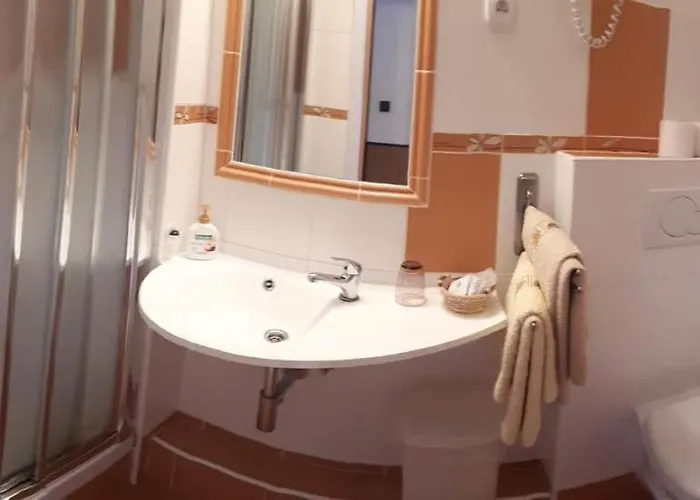 U Akatu Guest house